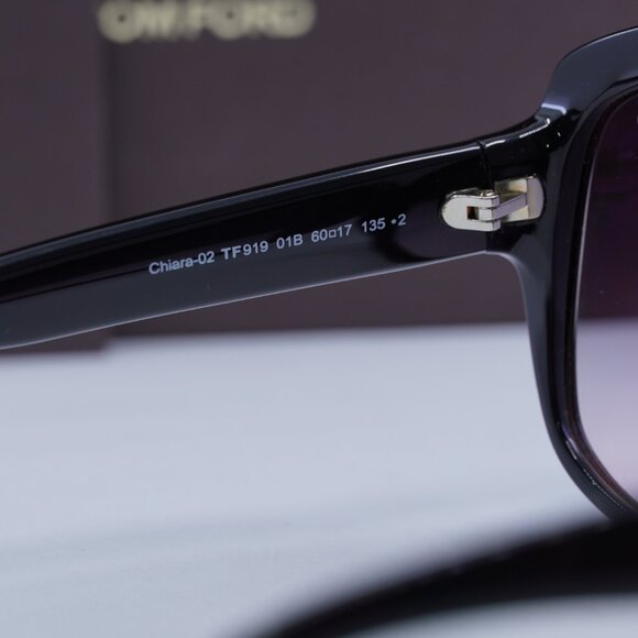 Tom Ford Chiara-02 FT0919 01B Butterfly Sunglasses - Black/Grey Gradient